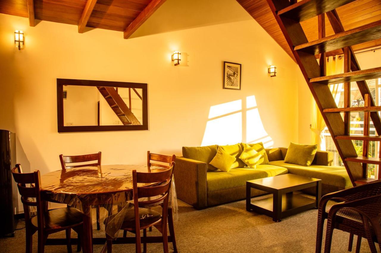 Moon Plains Luxury Apartments ヌワラ・エリヤ エクステリア 写真